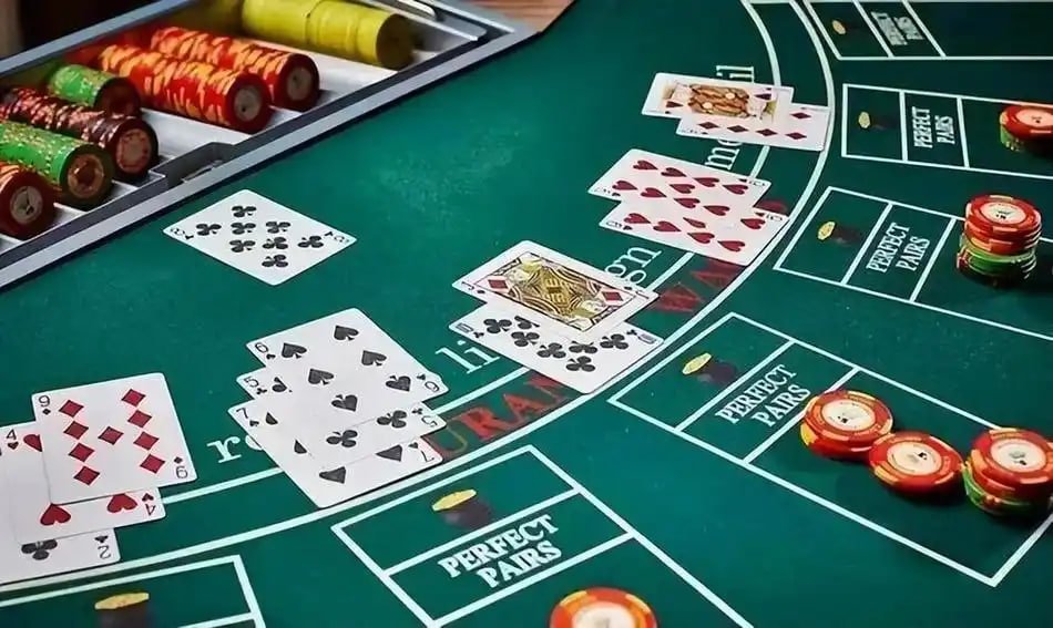 rbtv777 live live-dealer blackjack table on mobile